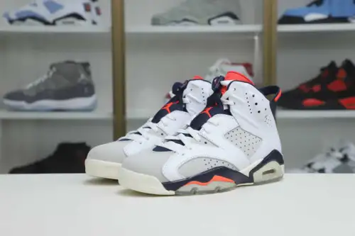 Air Jordan 6 Retro 