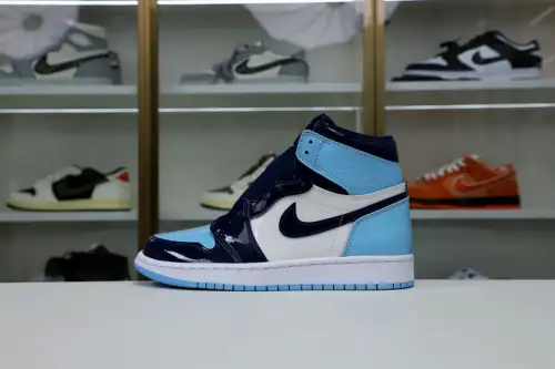 Wmns Air Jordan 1 Retro High Og 