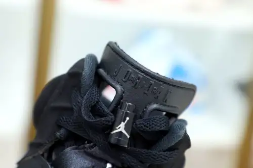 Air Jordan 6 Chrome 