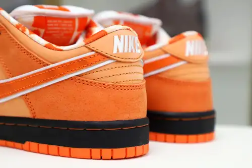 Nike Dunk Orange Lobster 2022 