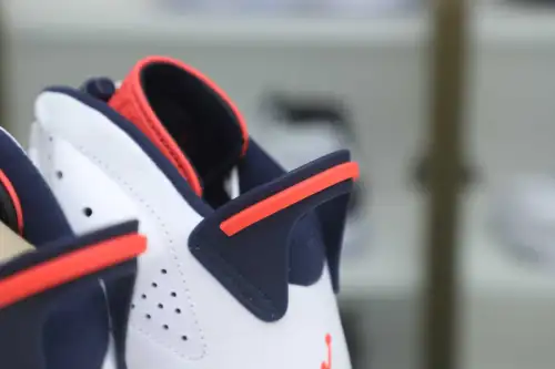 Air Jordan 6 Retro 