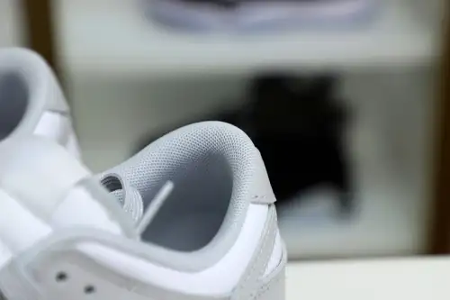 Nike Dunk Low Retro Grey Fog 