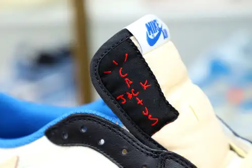 Fragment Design X Travis Scott X Air Jordan 1 Low 