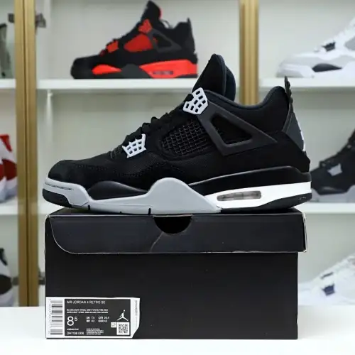 Air Jordan 4 