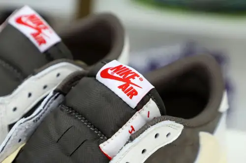 Travis Scott X Air Jordan 1 Low Og Reverse Mocha 