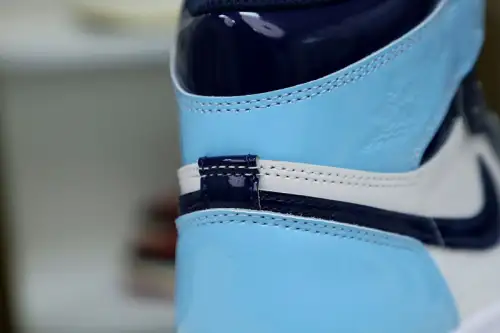 Wmns Air Jordan 1 Retro High Og 