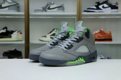 Air Jordan 5 Retro 