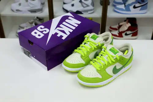Nike Sb Dunk Low Green Apple 2022 CD018