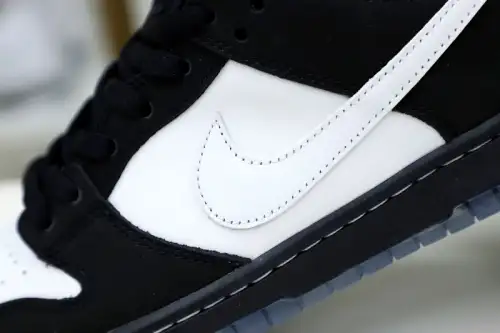 Nike Sb Dunk Low Staple Panda Pigeon (Regular Box) 