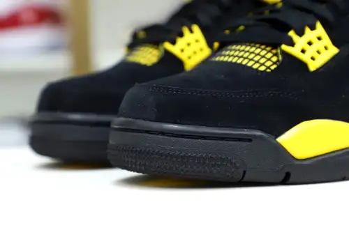 Jordan Air Jordan4 Thunder 2023 