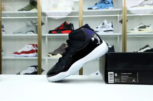 Nike Air Jordan 11 