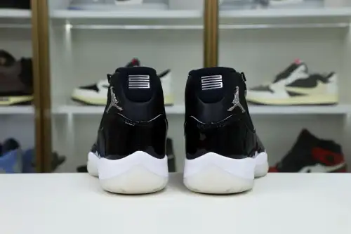 Air Jordan 11 Retro