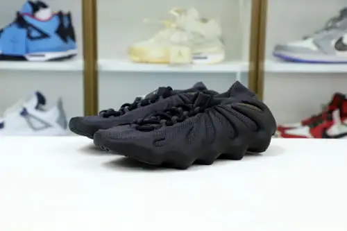 Yeezy 450 