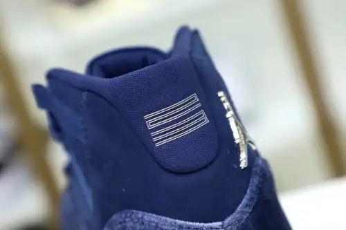 Air Jordan 11 Retro Midnight Navy 
