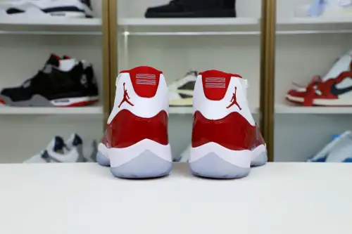 Air Jordan 11 