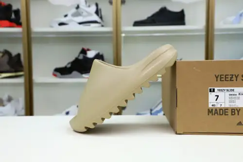 Yeezy Slides Gw1934 