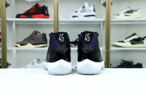 Nike Air Jordan 11 