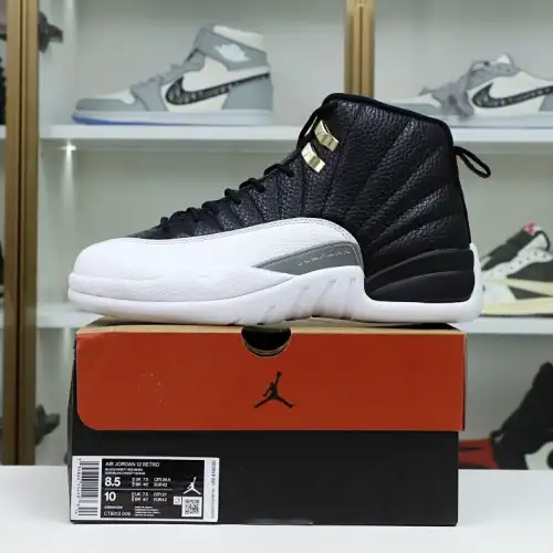 Air Jordan 12 Retro Playoffs 2022