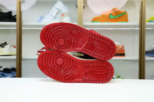 Air Jordan 1 Reimagined Lost And Found “Chicago” 2022 