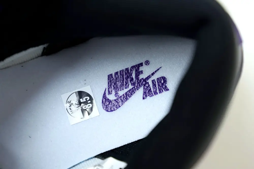 Air Jordan 1 