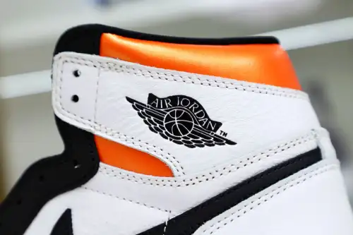 Air Jordan 1 Retro High Og Electro Orange
