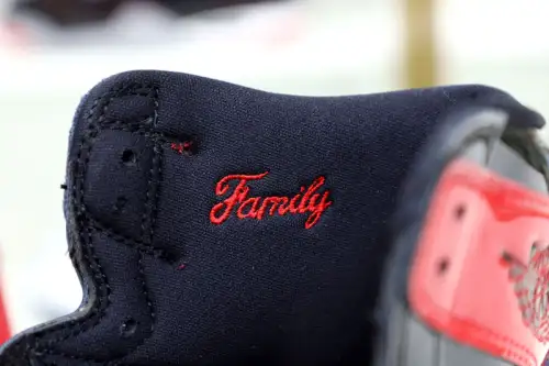 Air Jordan 1 High Og Bred Patent 