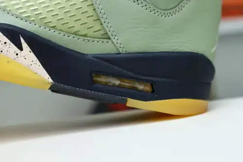 Air Jordan 5 