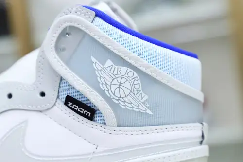 Air Jordan 1 High Zoom 