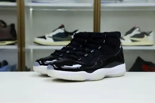 Air Jordan 11 Retro