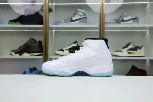 Jordan Air Jordan 11 Retro Legend Blue 