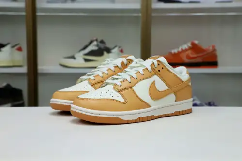 Wmns Dunk Low 
