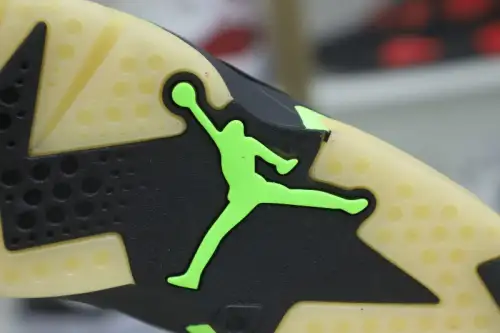 Air Jordan 6 Retro 