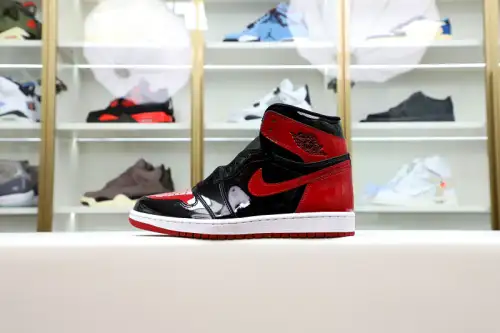 Air Jordan 1 High Og Bred Patent 