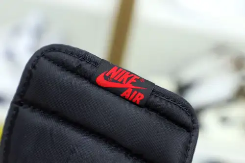 Air Jordan 1 High Og Bred Patent 