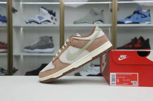 Dunk Low Retro Prm Medium Curry 