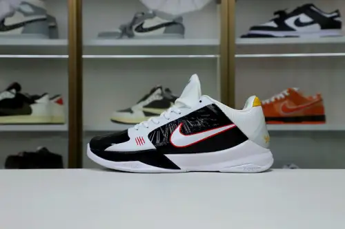 Nike Zoom Kobe 5 Bruce Lee Alt 
