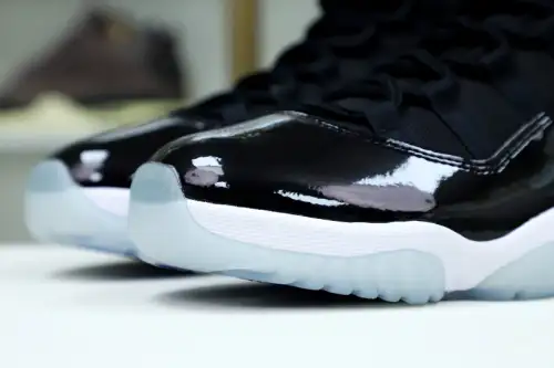 Nike Air Jordan 11 