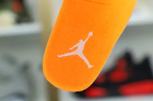 Wmns Air Jordan 11 Retro Low 