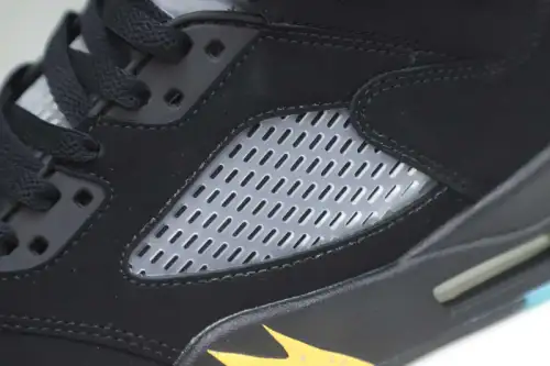 Air Jordan 5 
