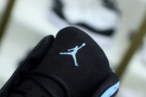 Air Jordan 13 