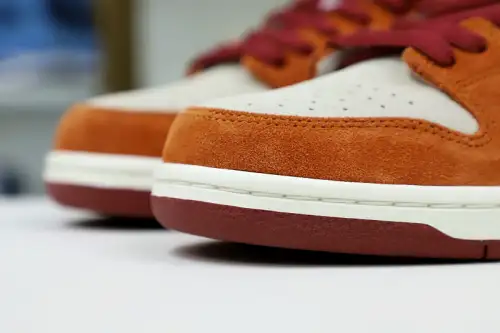 Nike Sb Dunk Low Pro Dark Russet Cedar 2019 