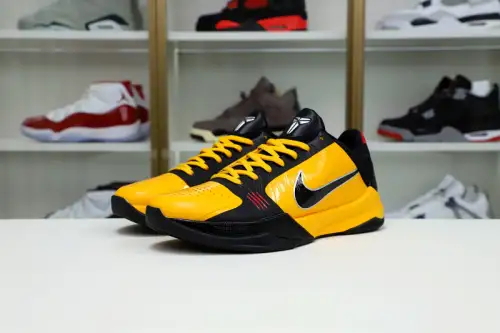 Nike Zoom Kobe 5 Bruce Lee 