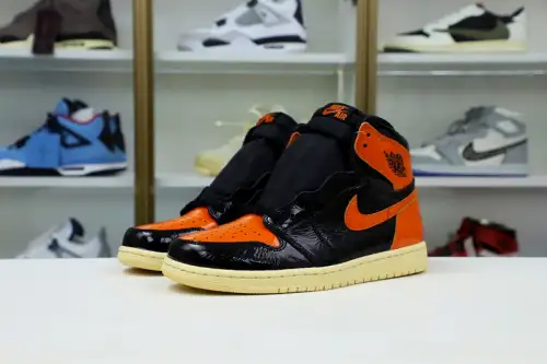 Air Jordan 1 Retro High Og 