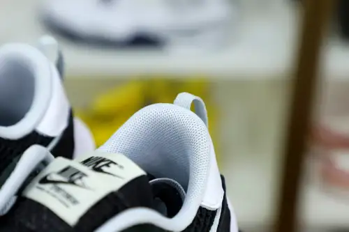 Sacai X Vaporwaffle 