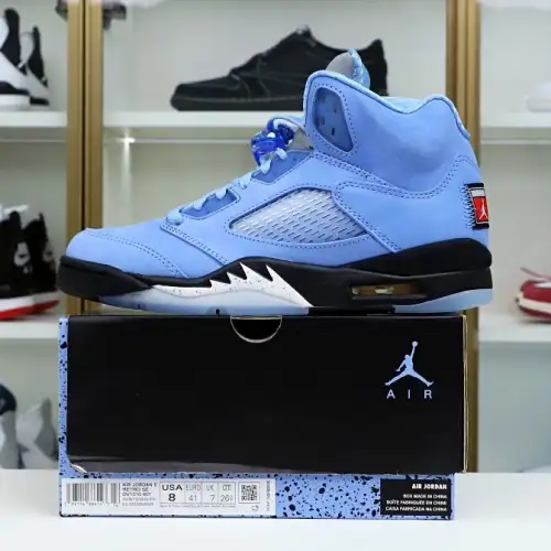 Air Jordan 5 Retro Se Dv1310 401 University Blue/Black-White Bleu
