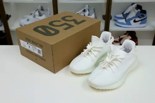 Yeezy Boost 350 V2 