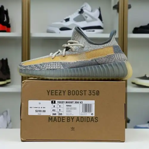 Yeezy Boost 350 V2 