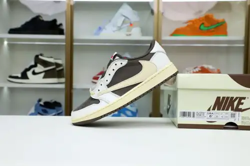 Travis Scott X Air Jordan 1 Low Og Reverse Mocha 