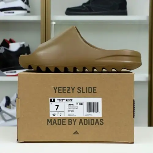 Yeezy Slides G55492 9ADC33