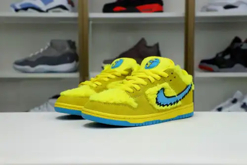 Grateful Dead X Dunk Low Sb Yellow 